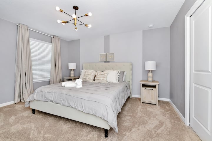 двойно легло със самостоятелна баня