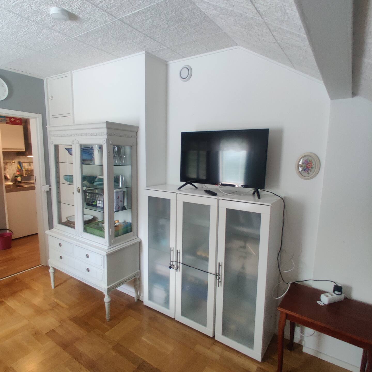 Room For 1-2 Persons On The Top Floor Of A House 3