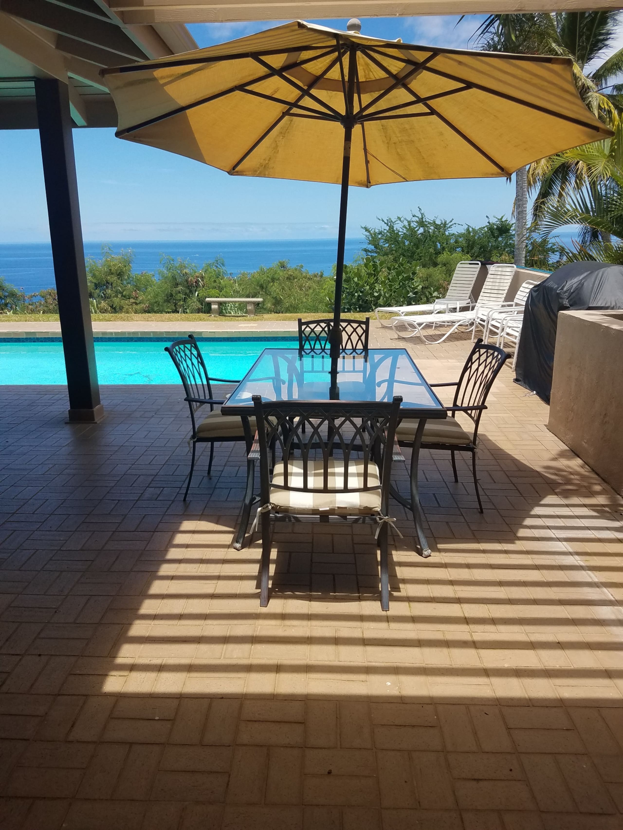 Home in Kailua-Kona · ★4.73 · 3 bedrooms · 3 beds · 2.5 baths - Image 5