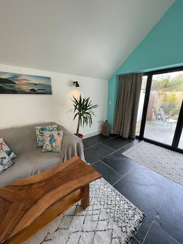 Vay-Cays managed Airbnb listing 3