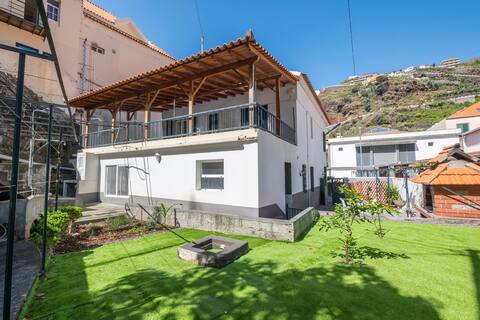 Villa Heredia by GALMI