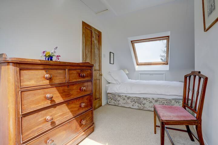 3 ห้องนอนที่ 3 เตียงคู่