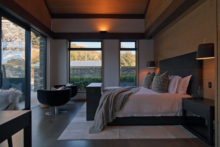 غرفة النوم 2