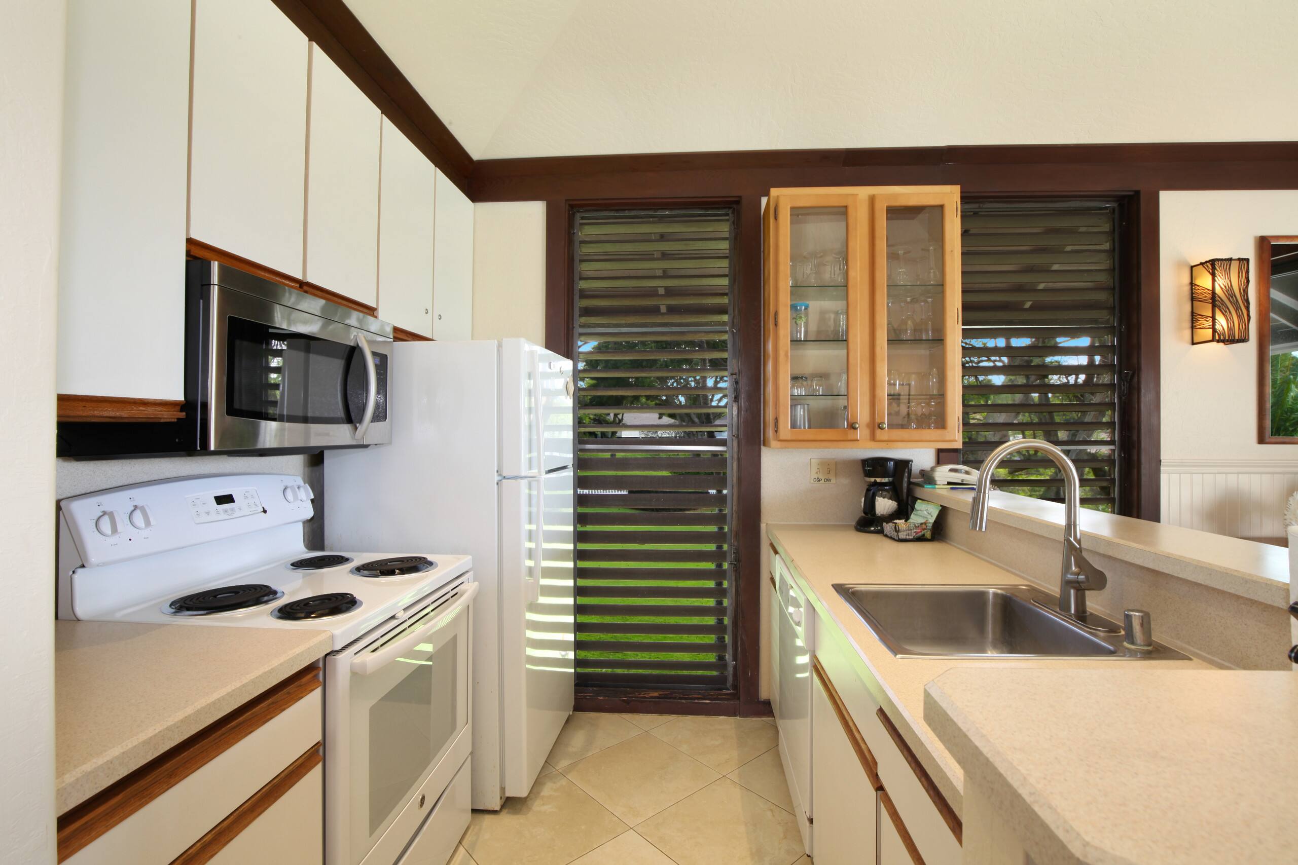 Kiahuna Plantation Resort #161 Ocean View 1BD/1BA - Image 3