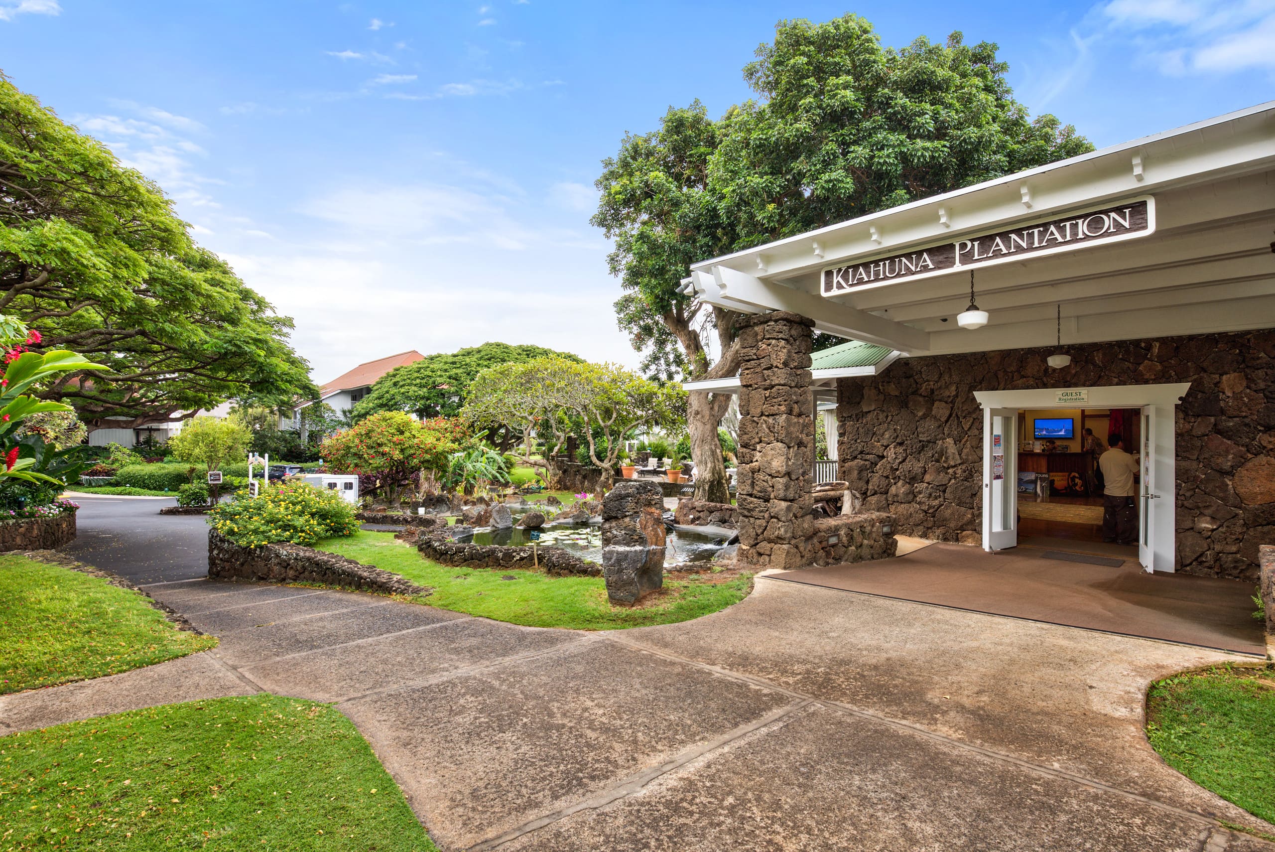 Kiahuna Plantation Resort #195 Oceanfront 1BD/1BA - Image 14