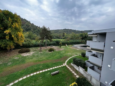 Escape to quietness and nature: cozy apartment