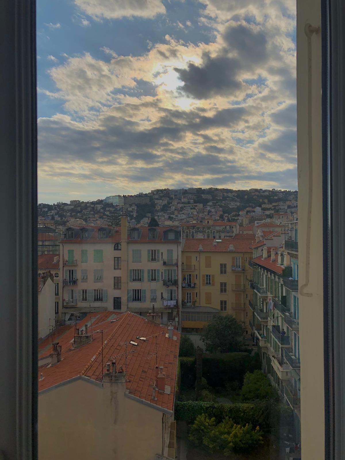 Top Airbnb: Typical 3 room Nice apartment Beautiful View à Libération