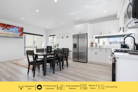 Spacious MidCity Home w/Parking