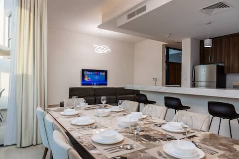 Luxury Villa With  Private Pool