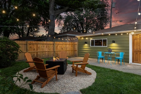 Retro Modern Bungalow | fire pit | free parking