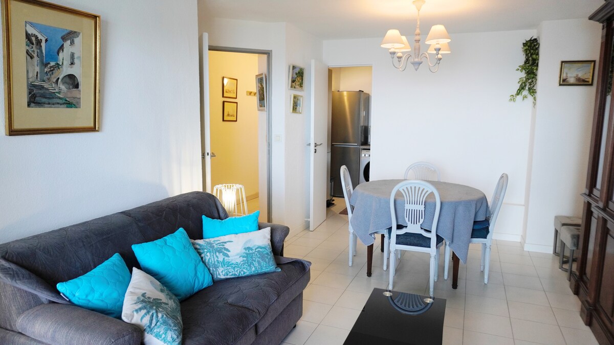 Მისაღები ოთახის მიმოხილვა