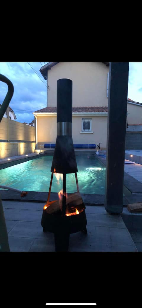 3 bedroom house with private pool