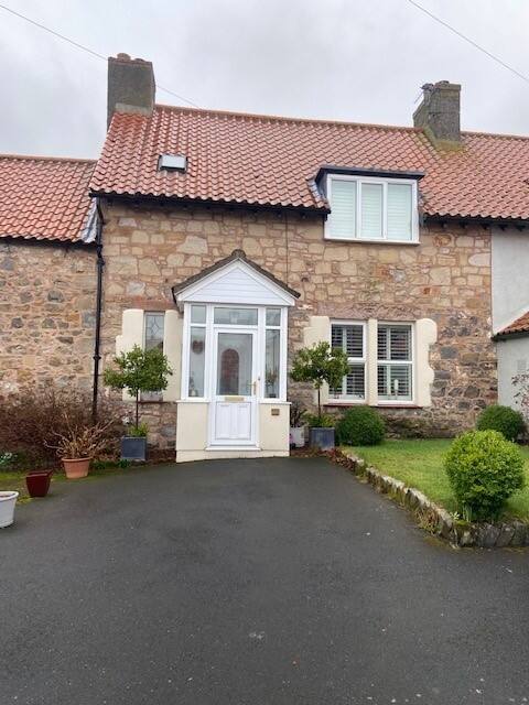Cottage in Lowick