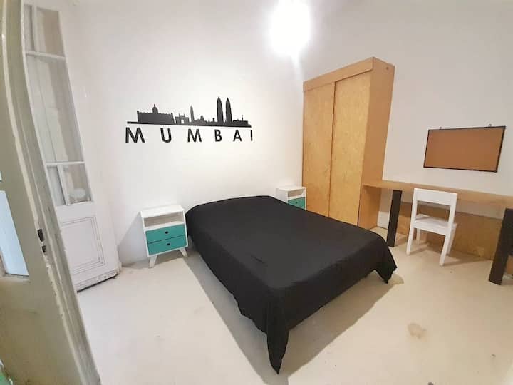 Quarto privativo em casa compartilhada em Palermo