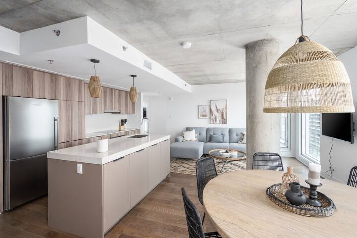 3 bedroom condo in Griffintown! gallery image 5