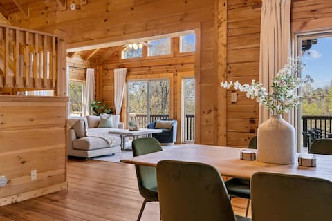 Pisgah Paradise • Private • Game Room • Large Deck