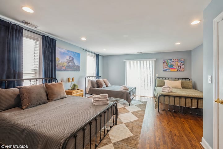 Спалня на втория етаж (3 двойни легла)