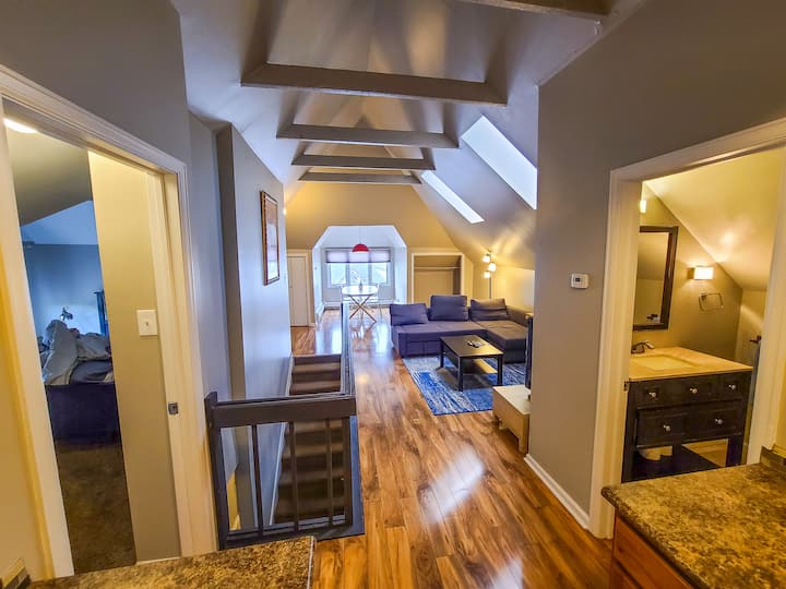 3rd Floor Penthouse Loft In Great Central Location - Denver