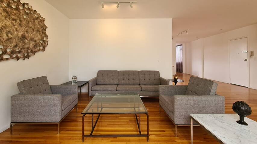 Art and view at Condesa District gallery image 3