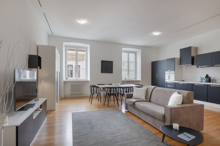 Apartments Trieste Centro managed Airbnb listing 1