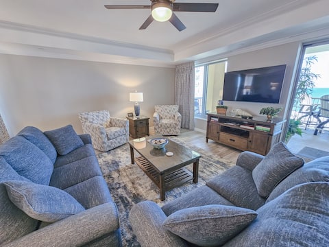 Top Airbnb: Newly remodeled Ocean Front 3 bedroom Condo in Myrtle Beach