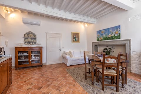 Proprietà Airbnb di successo: Tina’s House a Cortona
