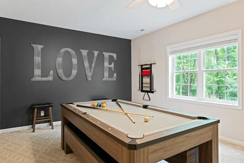 Pet-Friendly 4BR in Ideal Location @ Massanutten