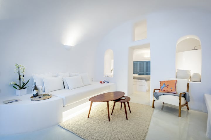 Chic and clean, modern and traditional meet.