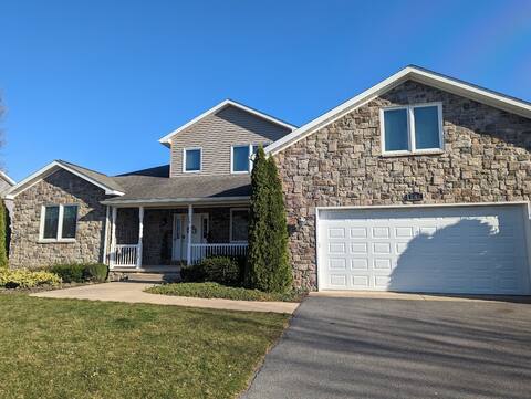 PSU House - 3 miles to Stadium