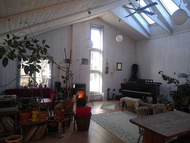 listing_image