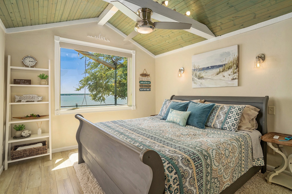 Vyumba vya Kapteni hujivunia dirisha la picha linalovutia ambalo linaweka ziwa kuu. 