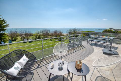 Grande Villa on the beach by Groom*