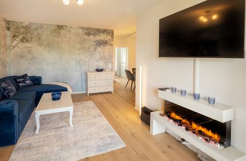 *SweetHome* DAH02 - PURE LUXURY  Apartment, kitchen, TV