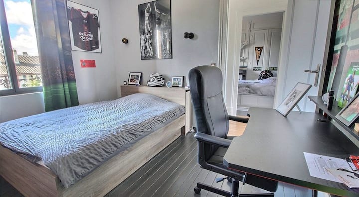 საძინებელი 1