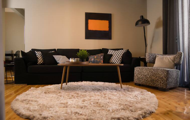 4 Travelers – Together gallery image 4