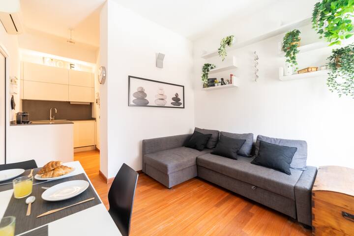 CityLife New Apt – WiFi & Netflix – Milan gallery image 4