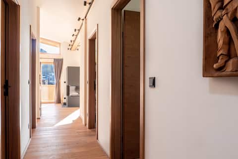 60 m² luxury with balcony. SAUNA, ski room, elevator, fireplace