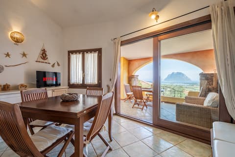[FREE Parking] Villa - stunning view of Tavolara