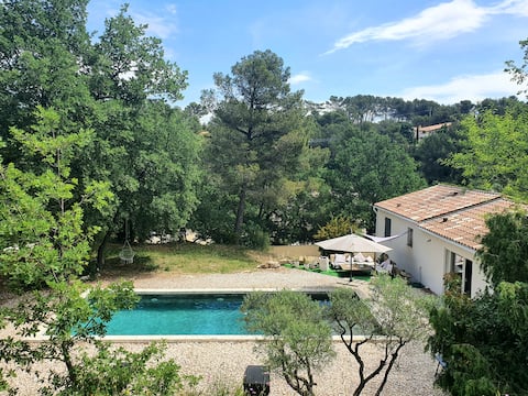 Private pool with spa, not overlooked