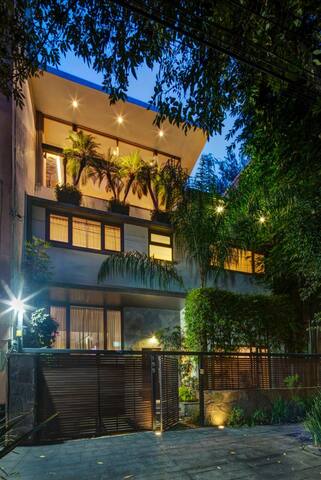 Magnifica casa en Polanco gallery image 2