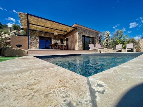 Top Airbnb: Villa/Pool/Sea View/Solenzara à Sari Solenzara