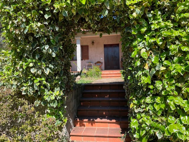 Entire home with 3 bedrooms in Tempio Pausania - Villa Mariaurelia