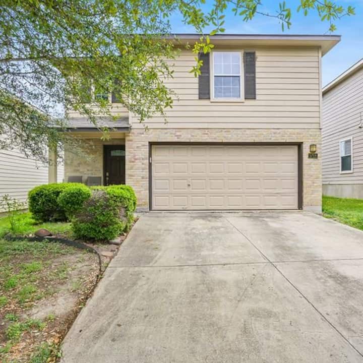 Lackland AFB, Military friendly! Houses for Rent in San Antonio