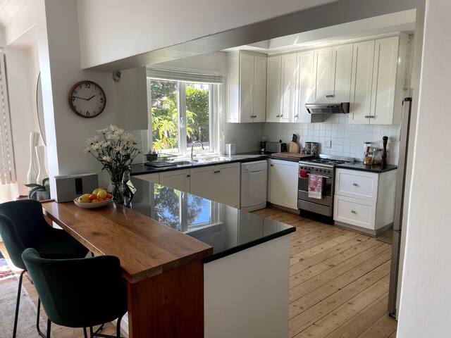 Fresnaye Family Haven! gallery image 3