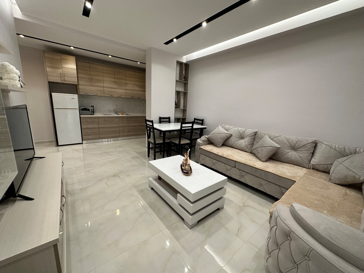 Listing 868892713589598977