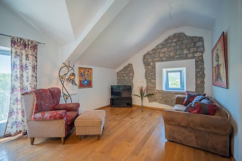 Successful Airbnb property: Villa Toscana 1850: Heritage Stone House & Pool in Tivat
