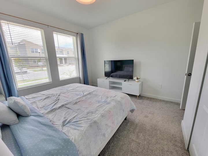 საწოლი 193 × 203 სმ