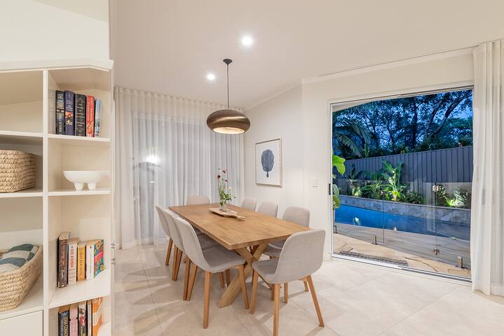 Little Cove Haven: Naousa 4 gallery image 5