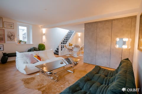 Top performing Airbnb: Orbit - In the heart of Zurich in Lindenhof
