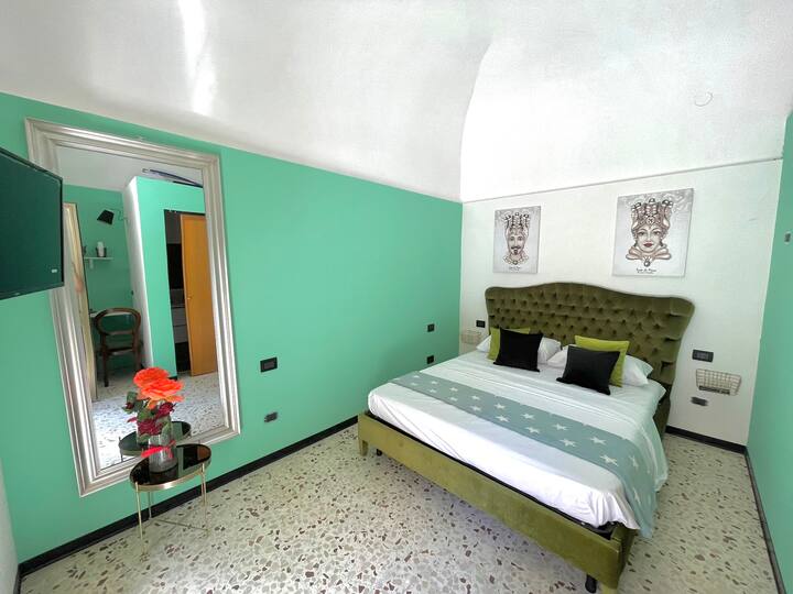 Apart. baño privado via fardella Apartments for Rent in Trapani